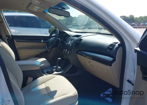 2013 Kia Sorento Lx from USA, damaged, VIN 5XYKT3A6XDG312346